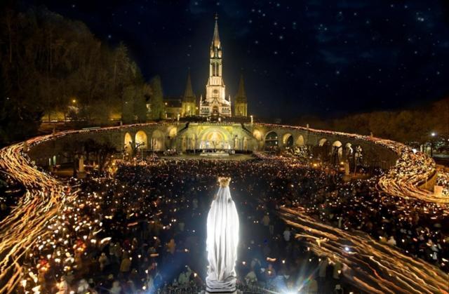 Villa Bigorra Lourdes Centre Le Sanctuaire La Grotte , Parking מראה חיצוני תמונה