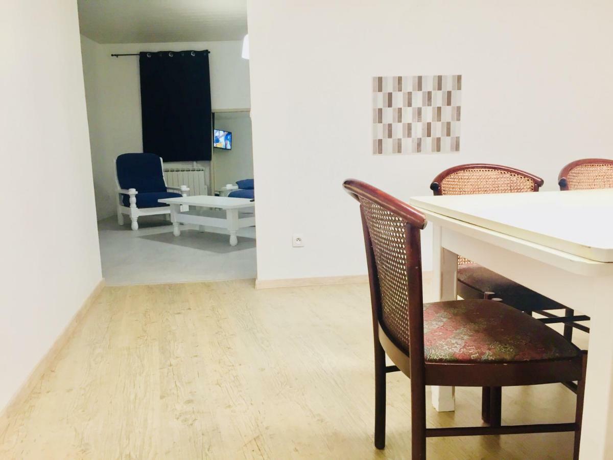 Villa Bigorra Lourdes Centre Le Sanctuaire La Grotte , Parking מראה חיצוני תמונה