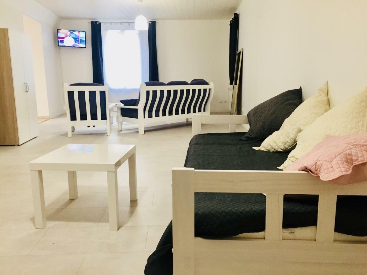 Villa Bigorra Lourdes Centre Le Sanctuaire La Grotte , Parking מראה חיצוני תמונה